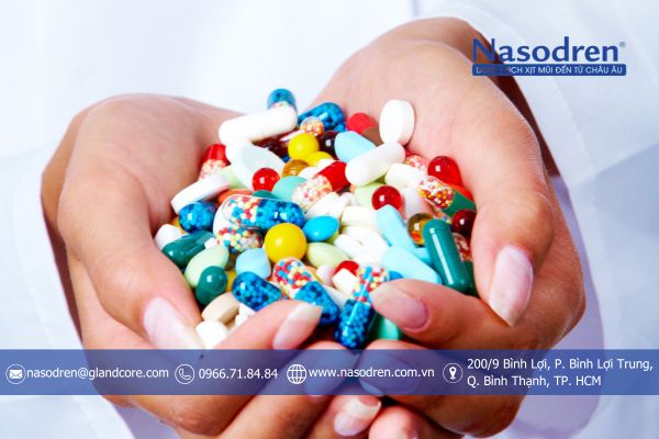 lạm dụng thuốc kháng sinh