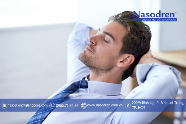 ngủ trưa quan trọng người bị viêm xoang